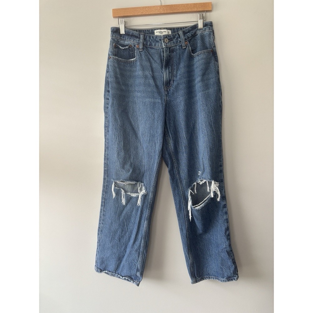 Abercrombie & Fitch Women's Curve Love High Rise Loose Jean Distressed Sz 28S - Picture 2 of 6